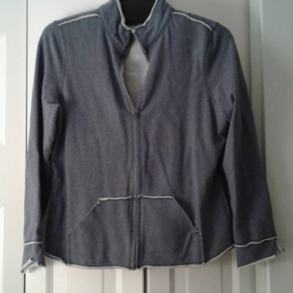 GAP SWEATSHIRT  JACKET